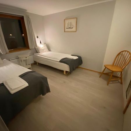 Alvaret Hotel & Hostel Lottorp Bagian luar foto