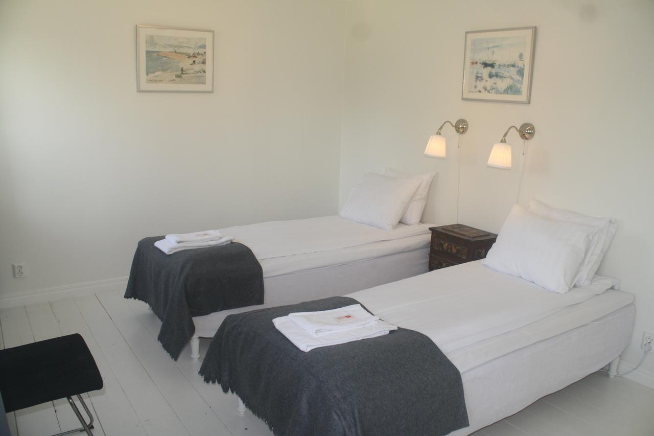 Alvaret Hotel & Hostel Lottorp Bagian luar foto