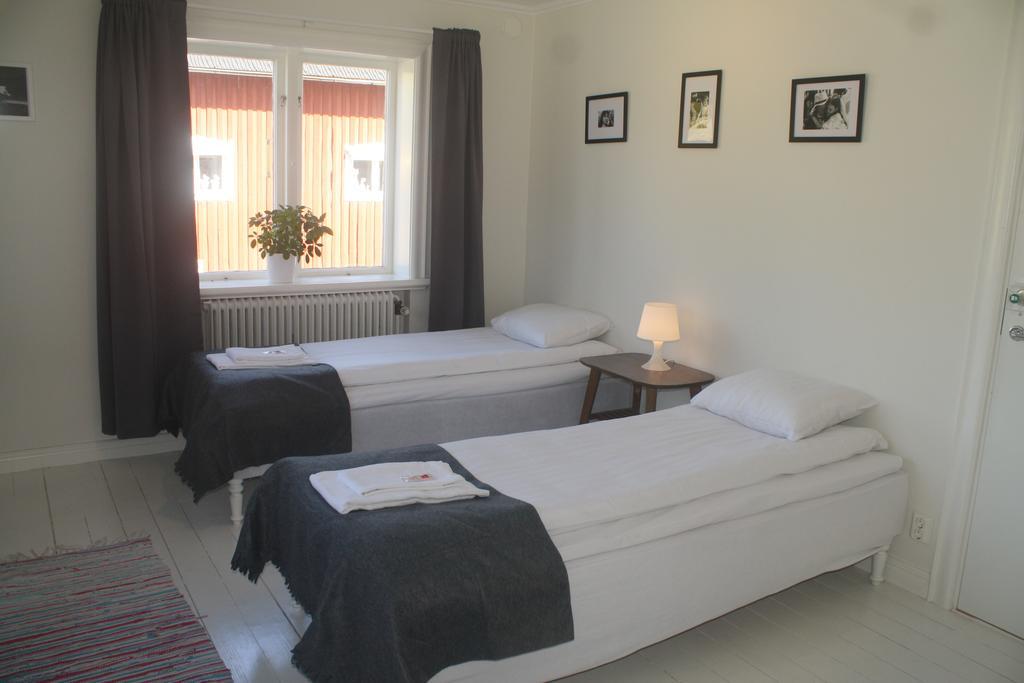 Alvaret Hotel & Hostel Lottorp Bagian luar foto